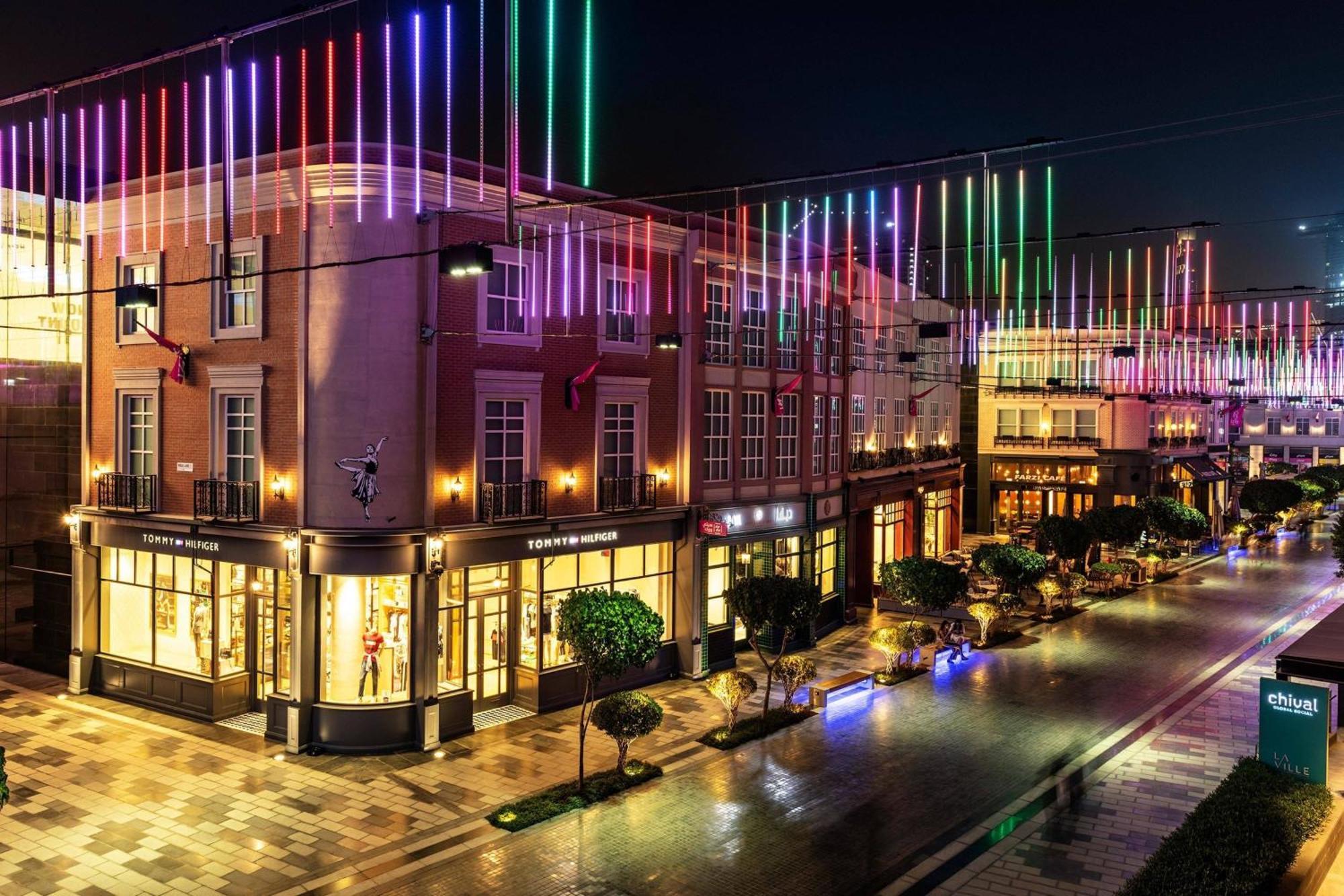 La Ville Hotel & Suites City Walk Dubai, Autograph Collection Exteriör bild The Village Outlet