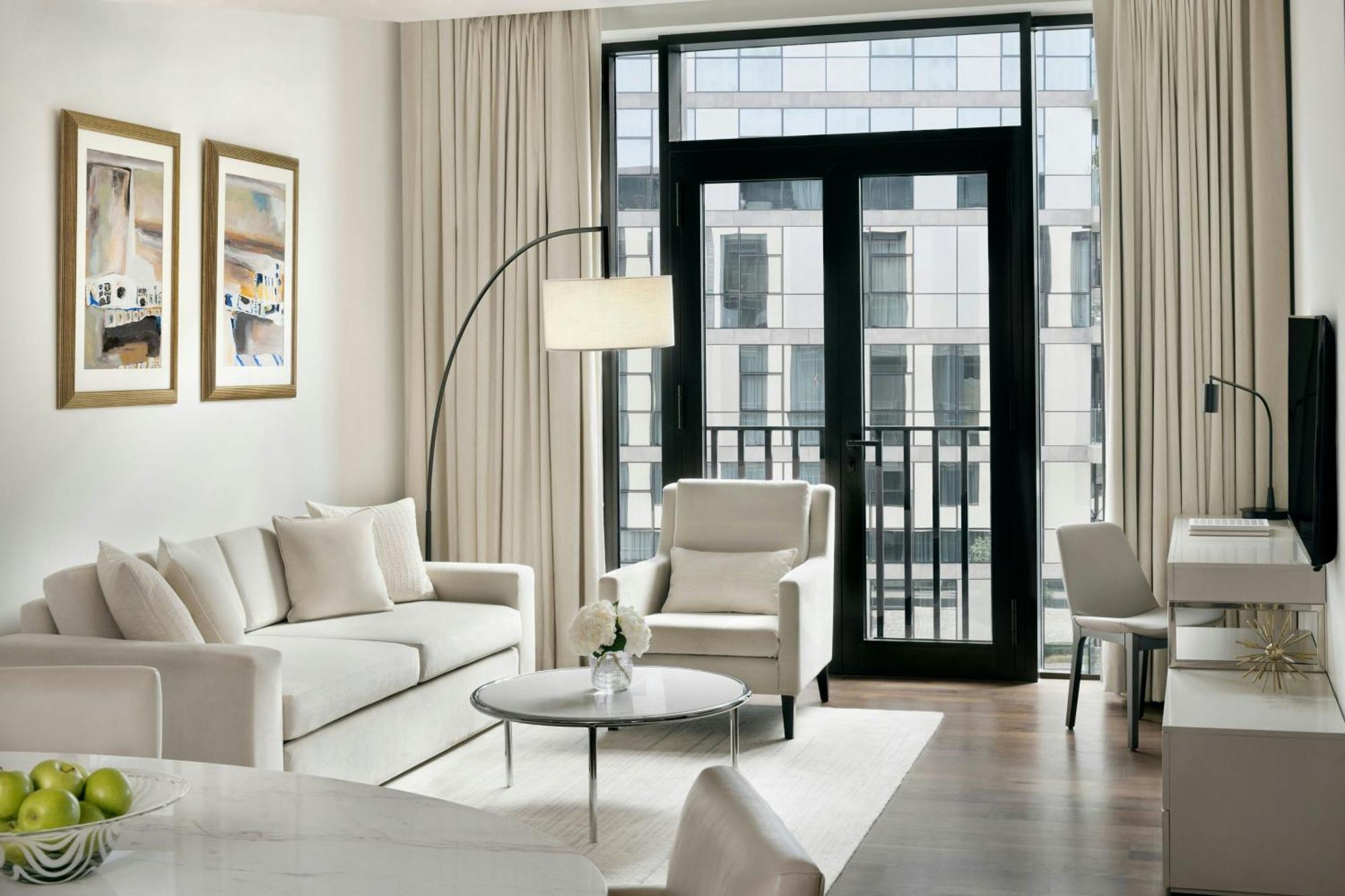 La Ville Hotel & Suites City Walk Dubai, Autograph Collection Exteriör bild A living room